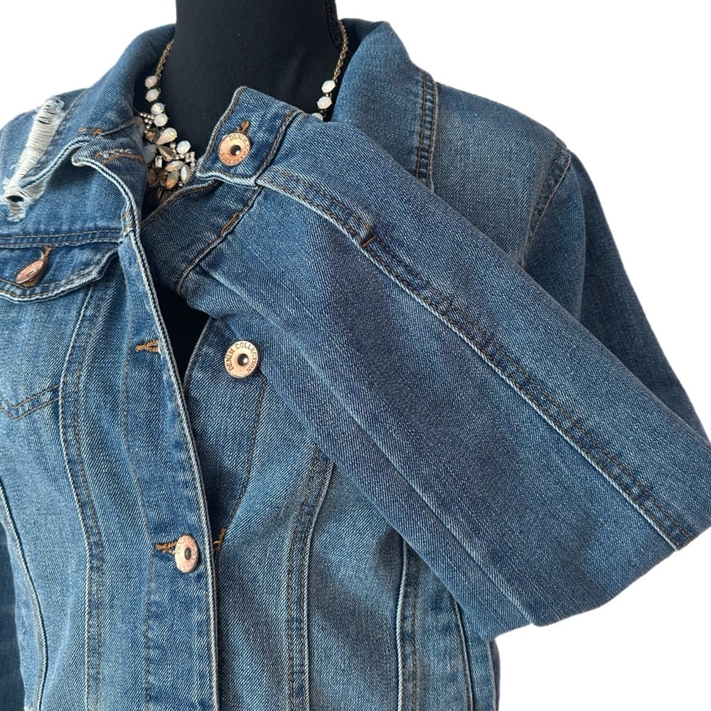 Ci Sono Medium Wash Distressed Denim Jacket Rose Gold Buttons size L - Picture 8 of 11
